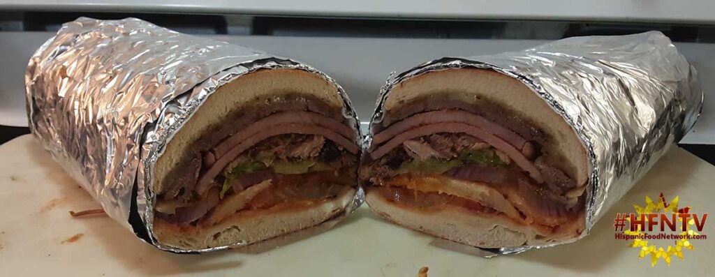 Sándwich de Tripleta 🎖 The Three Meat Sandwich
